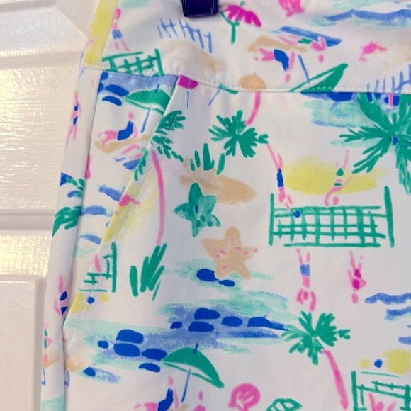 NWOT Women’s Aryeh Nylon & Spandex Bermuda Shorts Size Medium - Picture 5 of 8